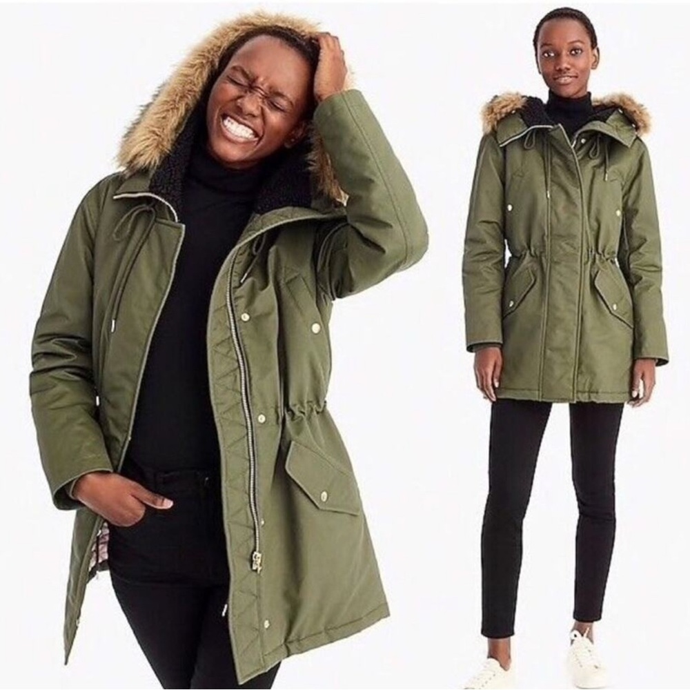 J. Crew Perfect Parka eco-loft Green Puffer Coat with Hood and Mid-Thigh Length